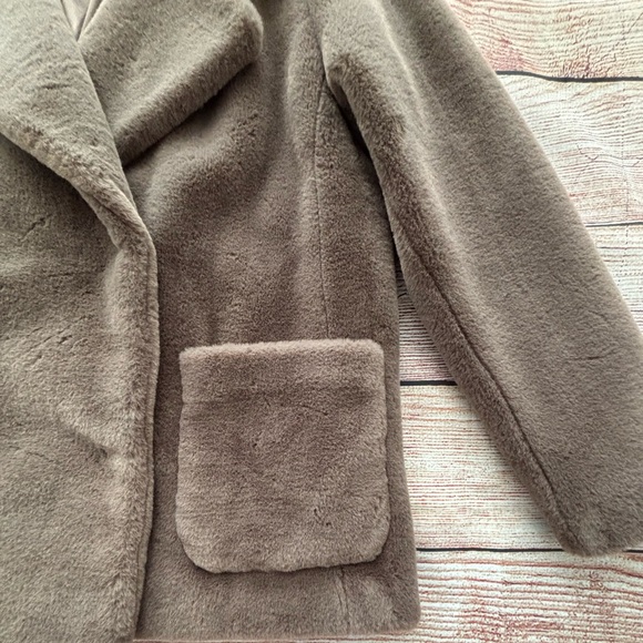 Velvet by Graham & Spencer • Brown Faux Fur Teddy Jacket - Women’s Size Large - Picture 10 of 16